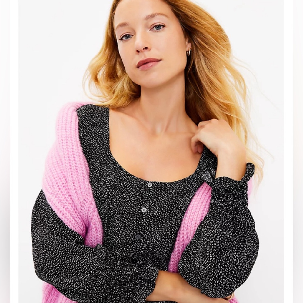 LOFT Dotted Square Neck Blouse / Size: S / black and white